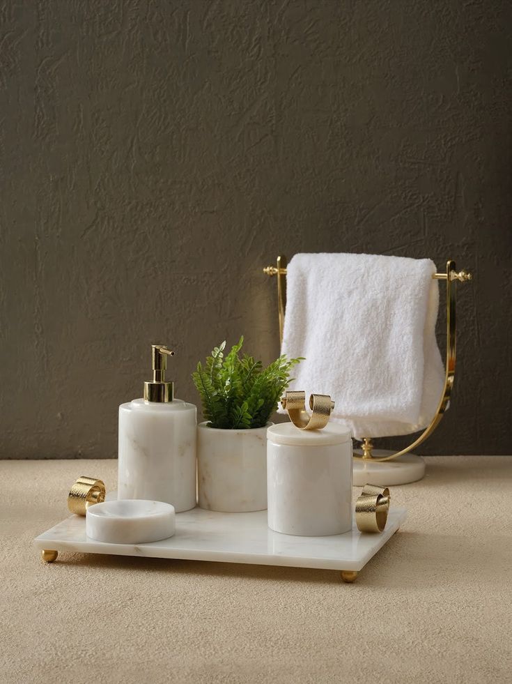 Bath & Bathroom Essentials