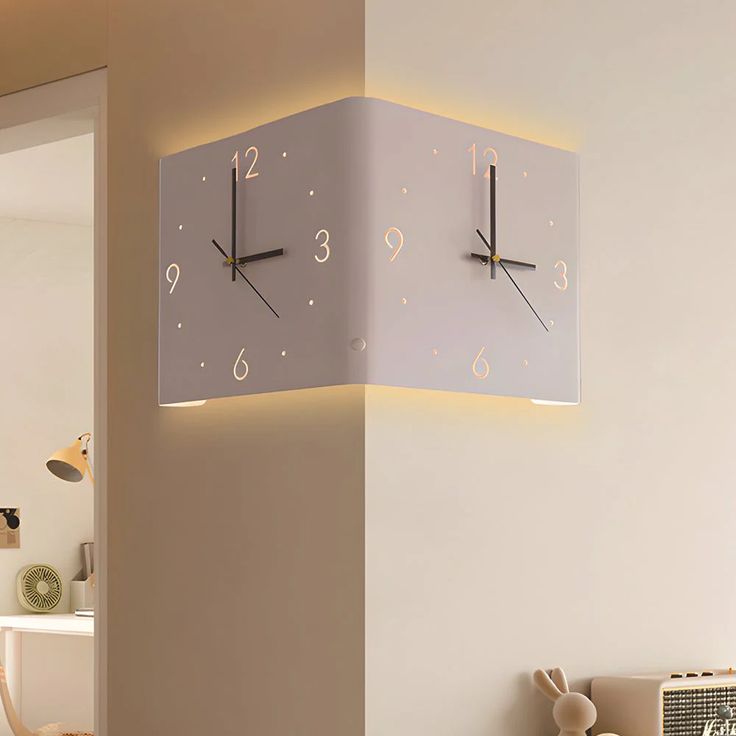 Wall Clocks